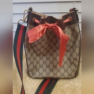 Authentic Gucci Monogram bucket tote bag